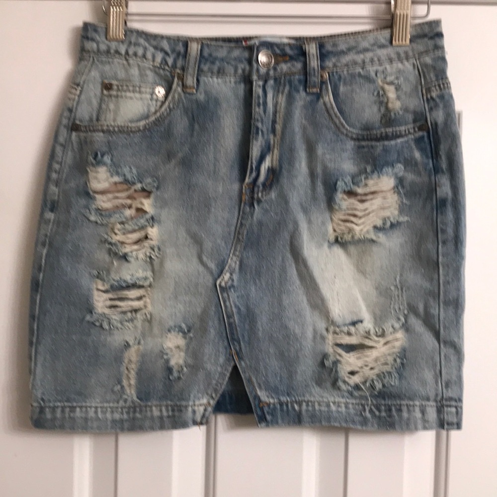 Denim skirt
